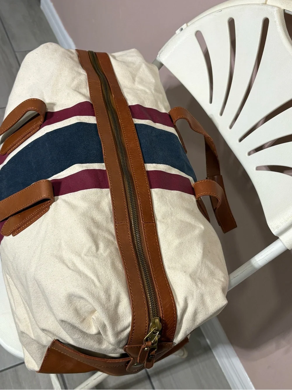 J. Crew crew oar